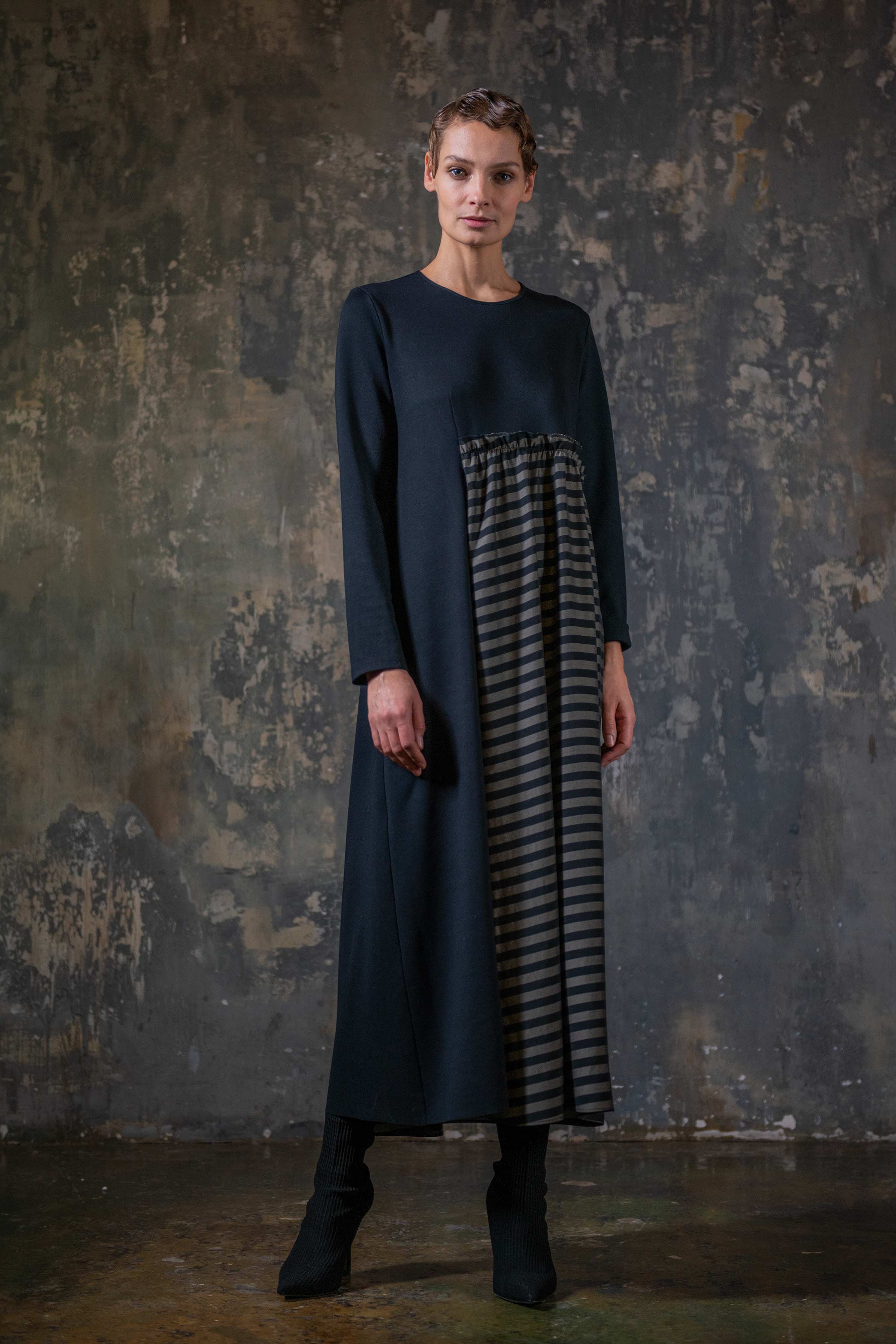 Платье длинное комбинированное, полоска 90 В полоску (striped), 90 В клетку  (damiers) от Lesel (Лесель)! Заказывайте по ✆ 8 (800) 777 02 37