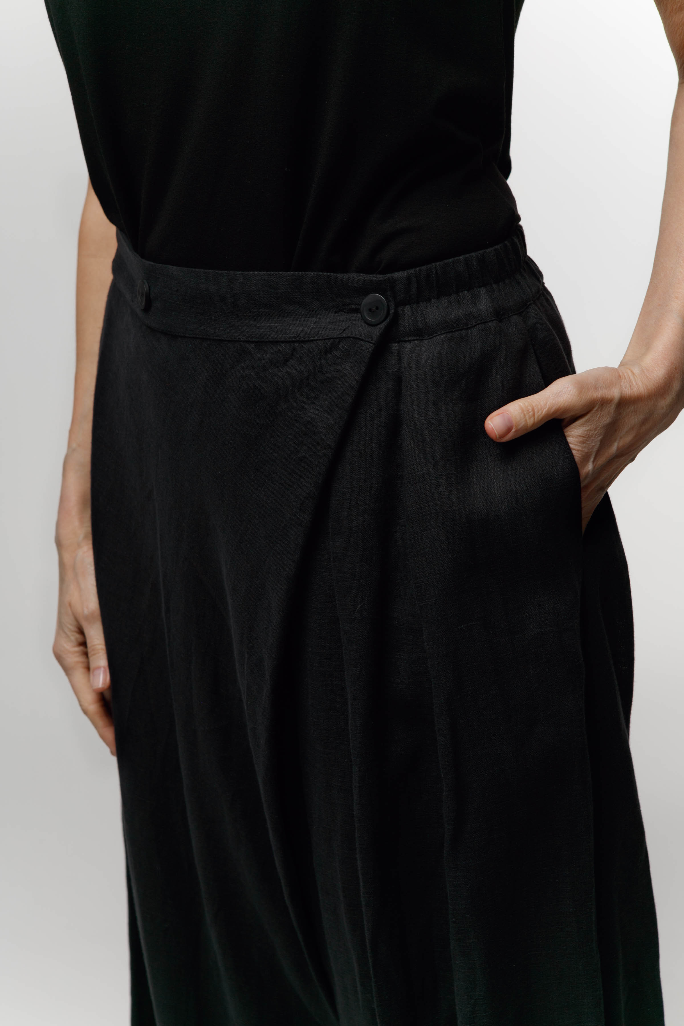 Бриджи с запахом, мягкий лён  от Lesel (Лесель)! Заказывайте по ✆ 8 (800) 777 02 37