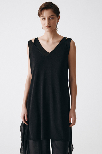 Топ туника на бретелях с разрезом