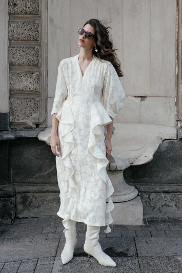 Платье с воланами Прозрачные цветы