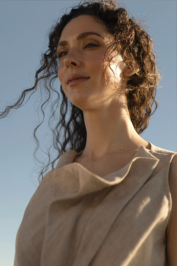 Блуза с асимметричными складками, без рукавов, лён