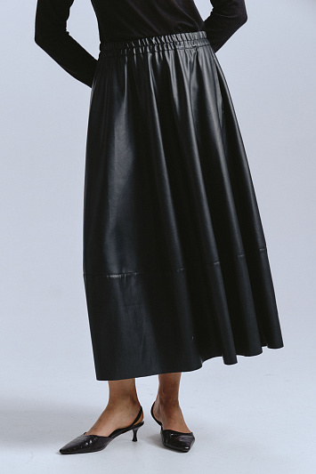 Юбка клеш, кожа